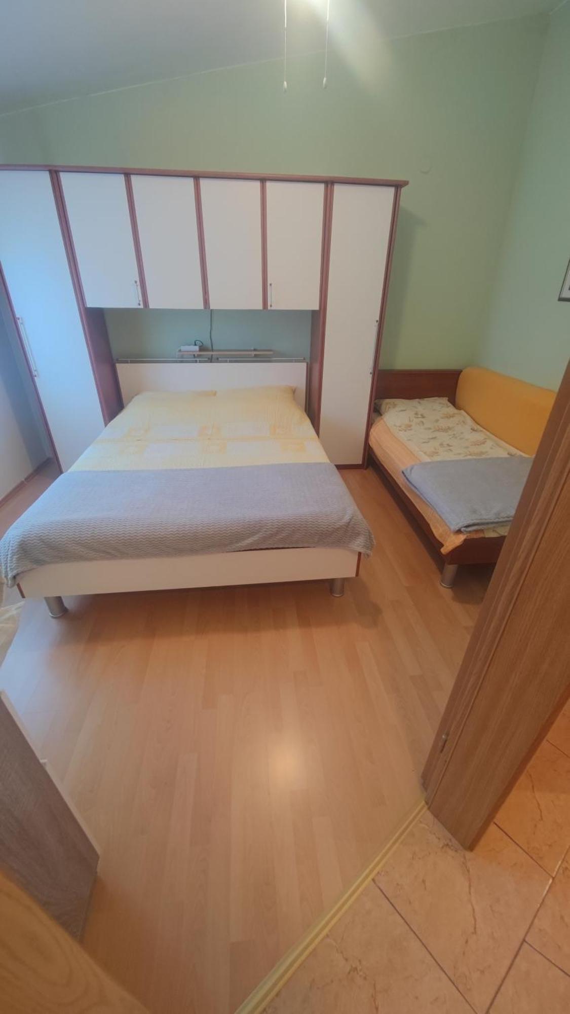 Apartments Bolont Паг Екстериор снимка